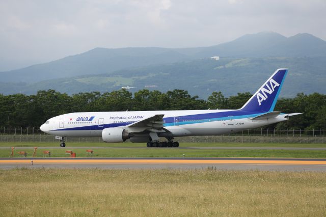 Boeing 777-200 (JA709A) - 21 July 2016:HKD-HND.