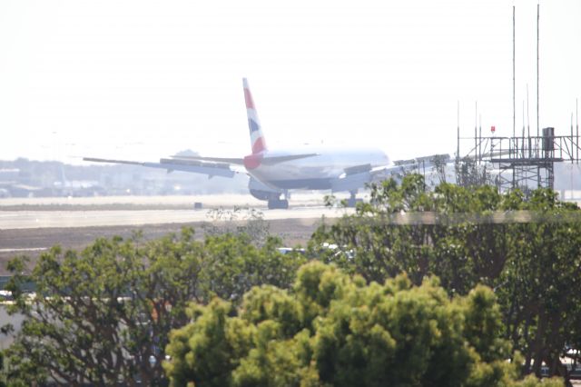 BOEING 777-300ER (G-STBP)