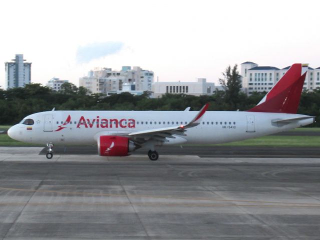 Airbus A320neo (HK-5410)