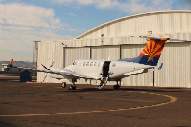 Beechcraft Super King Air 200 (N922AZ)