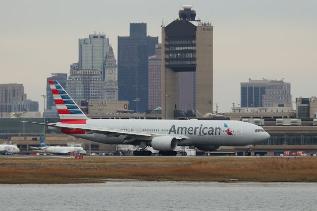 Boeing 777-200 (N742AN) - "American 109 heavy" rolling out of runway 4R, arriving from Heathrow