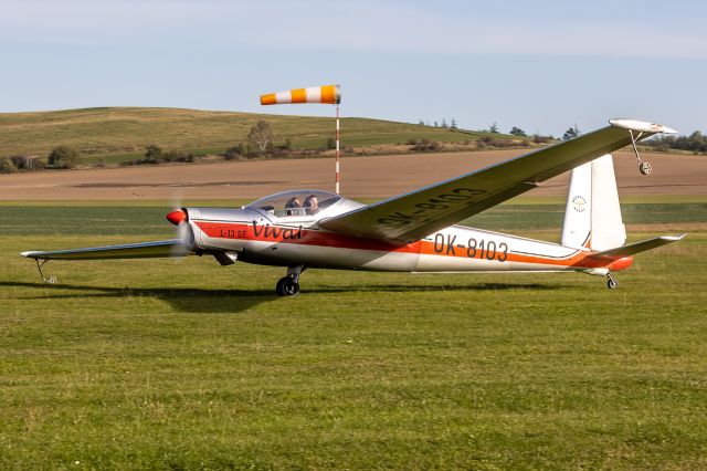LONGREN L-13 Centaur (CSA8103)