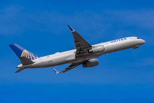 Boeing 757-200 (N17105) - A United Airlines 757-200 taking off from PHX on 2/3/23. Taken with a Canon R7 and Tamron 70-200 G2 lens.