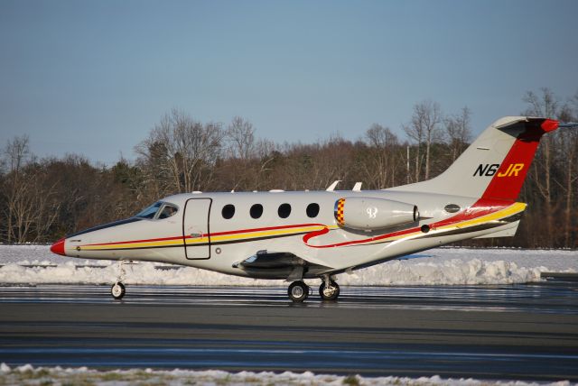 Beechcraft Premier 1 (N6JR) - Taxiing in after landing on runway 02 at Concord Regional Airport - 3/2/09