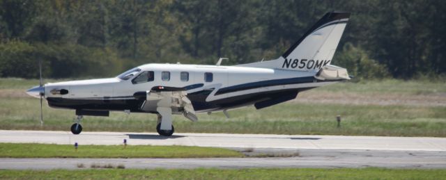 Socata TBM-850 (N850MK) - Landing in heavy traffic