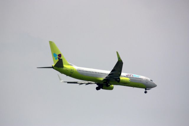 Boeing 737-800 (HL7563)