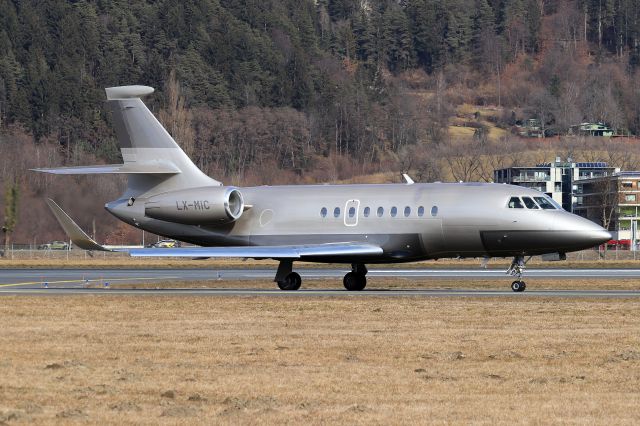 Dassault Falcon 2000 (LX-MIC)