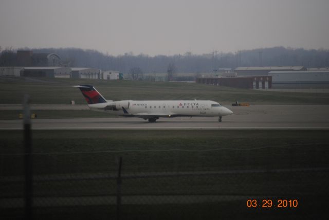 Canadair Regional Jet CRJ-100 (N783CA) - Landed with Reverse thrust on