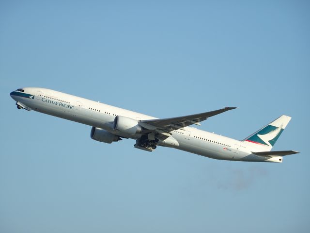 BOEING 777-300ER (B-KQN)