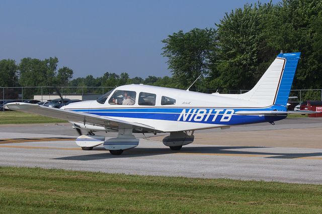 Piper Cherokee (N181TB)