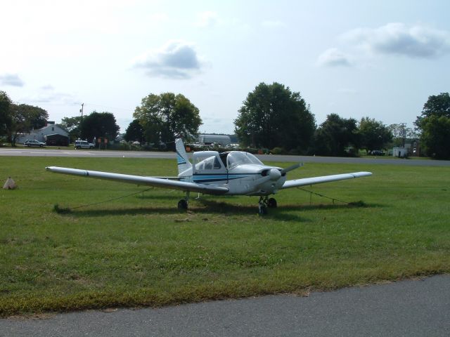 Piper Cherokee (N8149T)