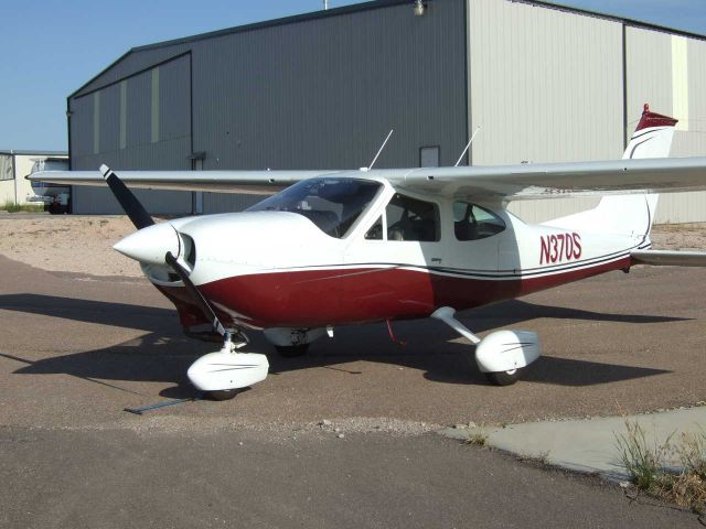 Cessna Cardinal (N370S)