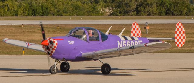 ERCO Ercoupe (N5698F) - Taxiing for take off on RWY 05