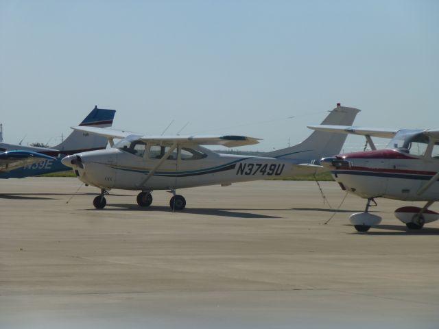 Cessna Skylane (N3749U)