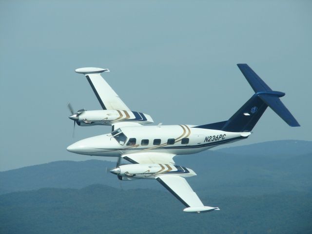 Piper Cheyenne 3 (N236PC)