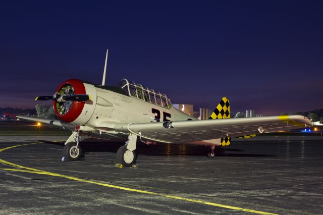 North American T-6 Texan (N43826)