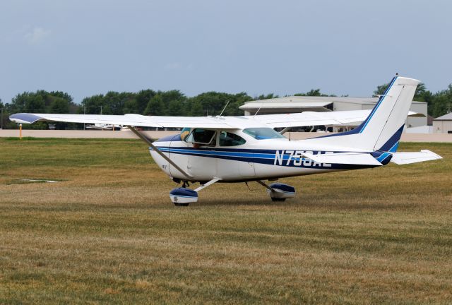 Cessna Skylane (N759AE)