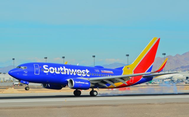 Boeing 737-700 (N905WN) - N905WN Southwest Airlines 2008 Boeing 737-7H4 c/n 36617 "Kidds Kids" "Kiddkraddick in The Morning" - Las Vegas - McCarran International Airport (LAS / KLAS)br /USA - Nevada January 28, 2015br /Photo: Tomás Del Coro