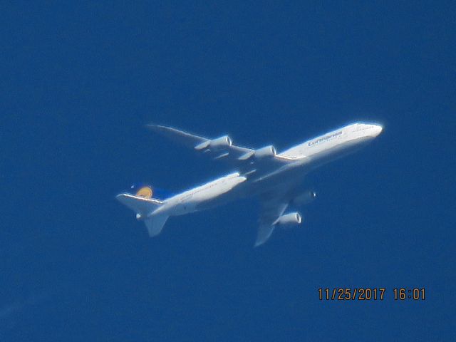 BOEING 747-8 (D-ABYR)