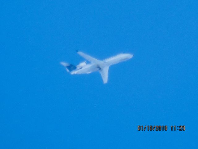 Canadair Regional Jet CRJ-200 (N932EV)