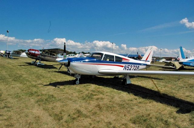 Piper PA-24 Comanche (N5272P)