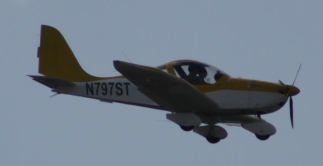 EVEKTOR EV-97 EuroStar (N797ST)