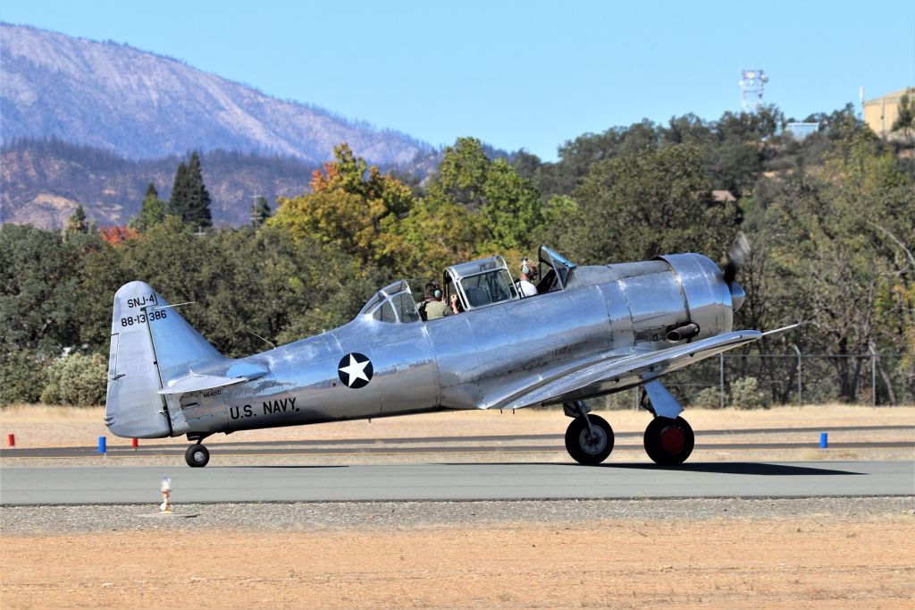 — — - KO85 Benton Air Faire Redding CA Oct 2019  Im not good at Militray Reg numbers maybe others can help. There are photos of this "Texan" in Alaska many years ago - but on this date, this plane runs smooth as silk and sure nice to see this working the plane-ride circuit