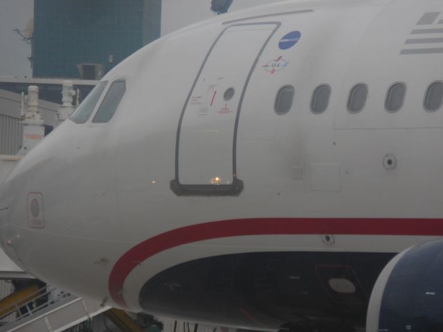 Airbus A320 (N654AW)
