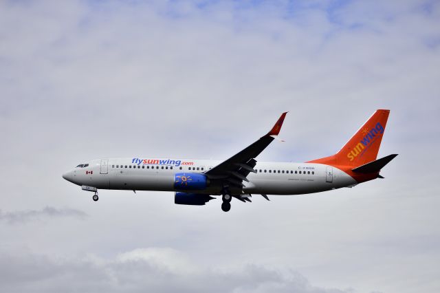 Boeing 737-800 (C-FWGH) - Sunwing Airlines - B737-86JWL (C-FWGH) early afternoon arrival at NCL. (Photo May 2018)