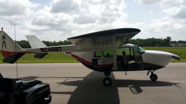 Cessna Super Skymaster (N246BT)