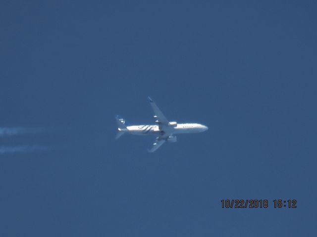 Boeing 737-800 (N3758Y)