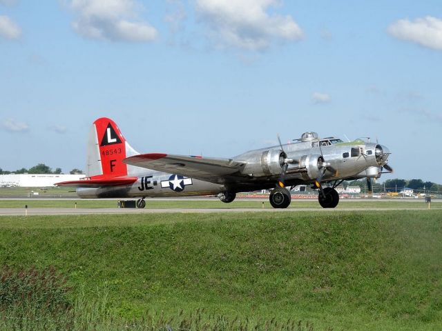 Boeing B-17 Flying Fortress (N3701G)
