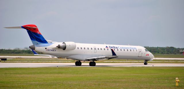 Canadair Regional Jet CRJ-700 (N478EV) - ASQ5562