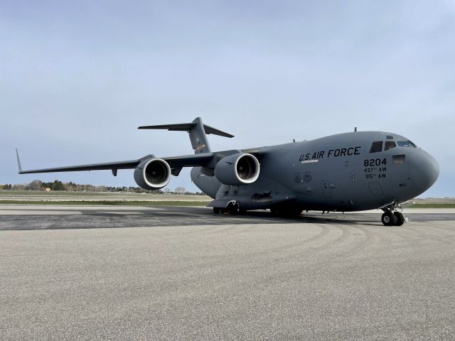 Boeing Globemaster III (08-8204)