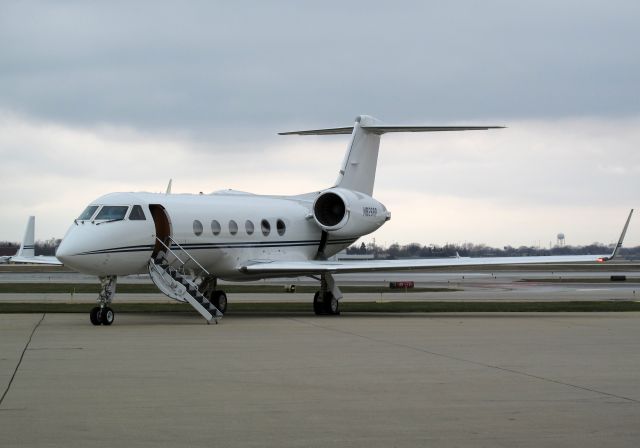 Gulfstream Aerospace Gulfstream IV (N826RP) - The "king class" in business aviation. No loaction as per request of the aircraft owner.