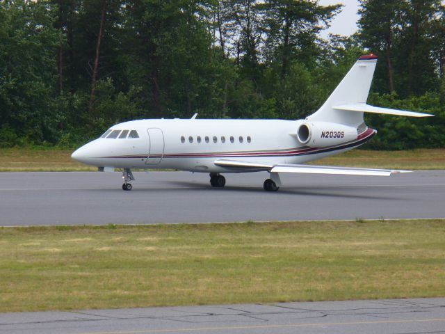 Dassault Falcon 2000 (N203QS)