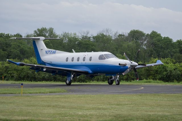 Pilatus PC-12 (N755AF) - PC-12 taking off