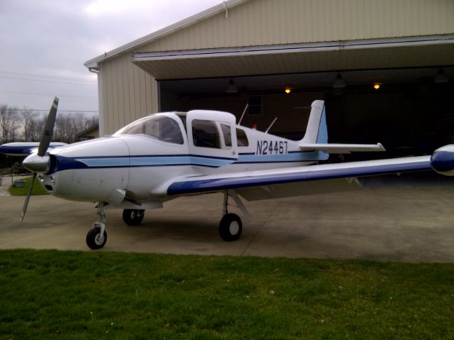 North American Navion (N2446T)