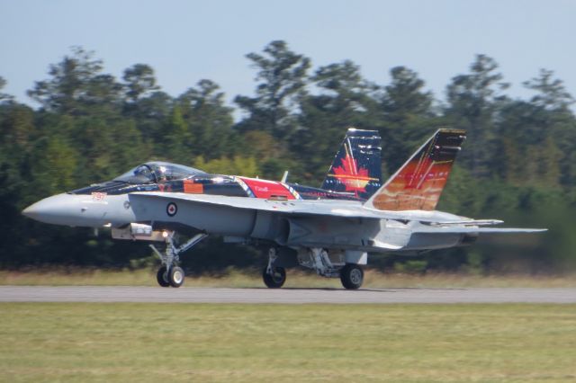 McDonnell Douglas FA-18 Hornet (18-8797) - Royal Canadian Air Force (RCAF) McDonnell Douglas CF-18 Hornet 10/12/13