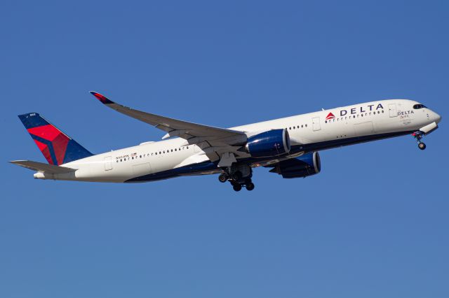 N502DN — - The Delta Spirit A350 going to Seoul, South Korea