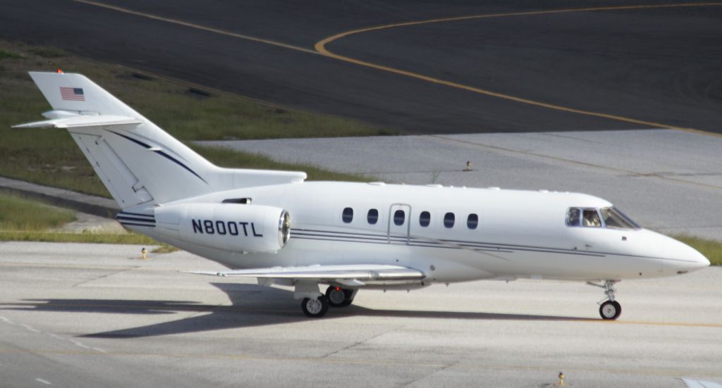Hawker 800 (N800TL)