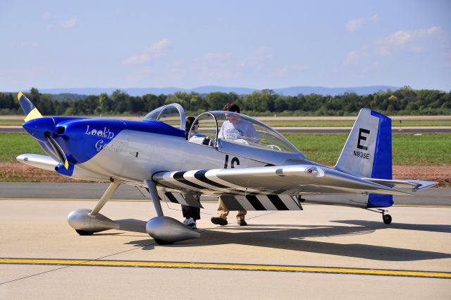 Vans RV-8 (N83SE) - Seen at KIAD on 10/3/2009, at the Special Olympics Plane-pull event.      a href=http://discussions.flightaware.com/profile.php?mode=viewprofile&u=269247  [ concord977 profile ]/a