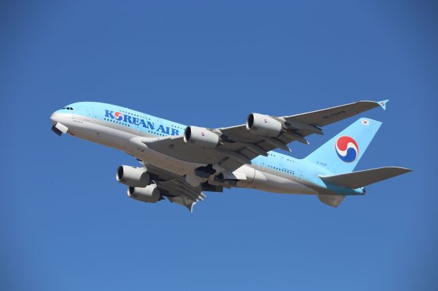 Airbus A380-800 (HL7628)