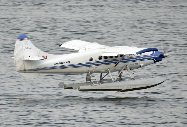 De Havilland Canada DHC-3 Otter (C-FHAS)