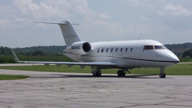 Canadair Challenger (N605HC)