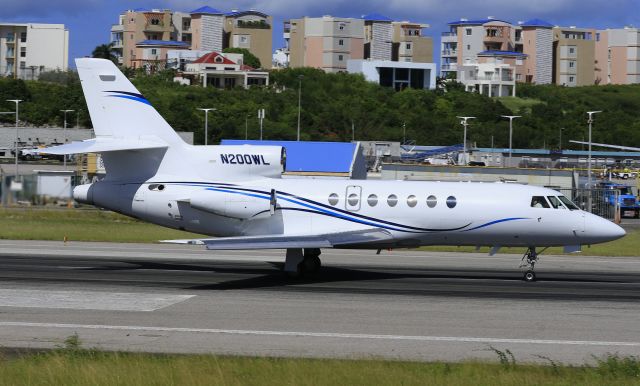 Dassault Falcon 50 (N200WL)