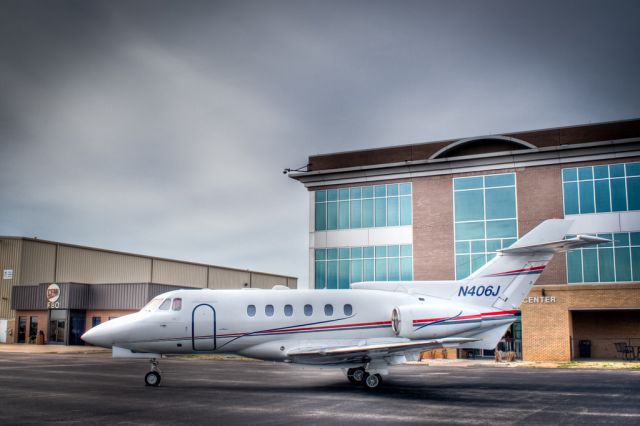 Hawker 800 (N406J)