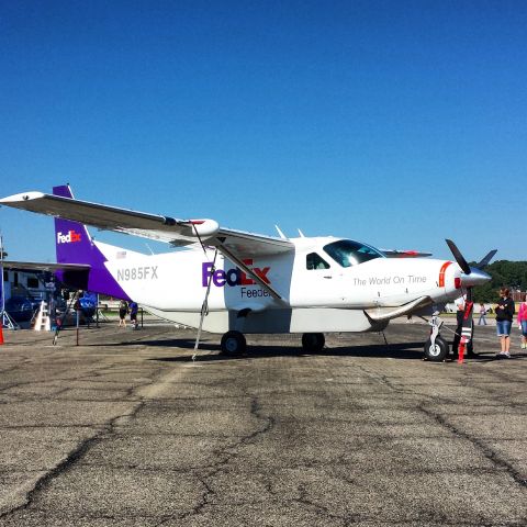 Cessna Caravan (N985FX) - FedEx Feeder Cessna 208 Caravan on display at the Winston Salem Airshow (KINT).