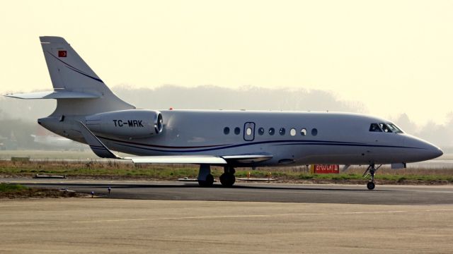 Dassault Falcon 2000 (TC-MRK) - SETAIR