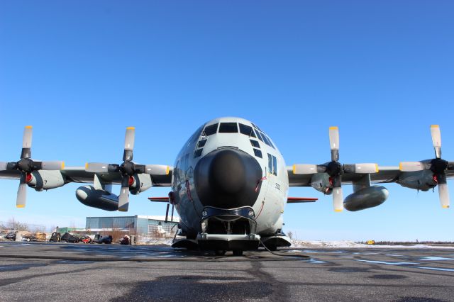 Lockheed C-130 Hercules (N33300)